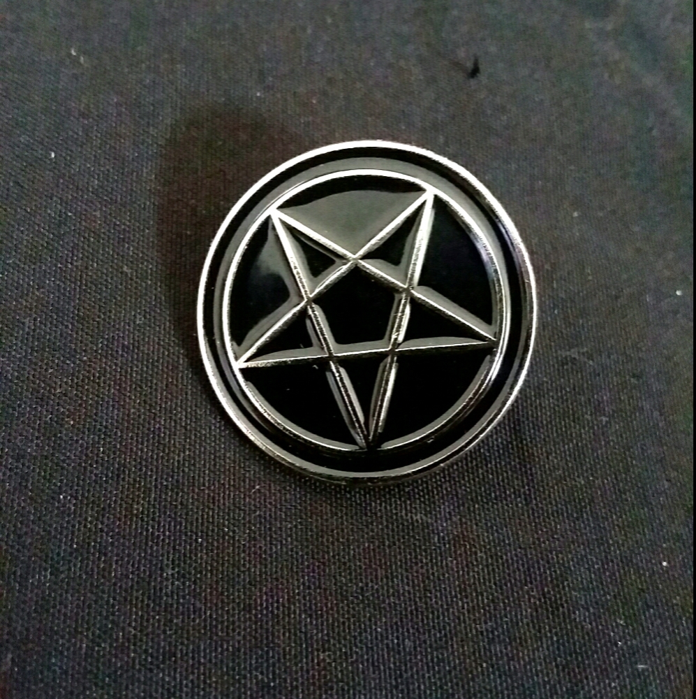 Pentagram/Pentacle Brooch